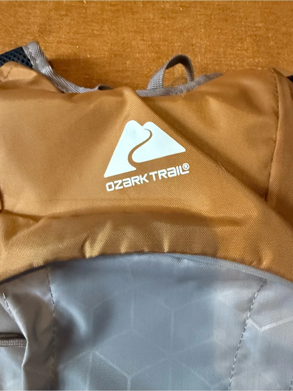 Ozark Trail Hydration Pack - Tan and Gray sealed mouthpiece NWOT hiking running